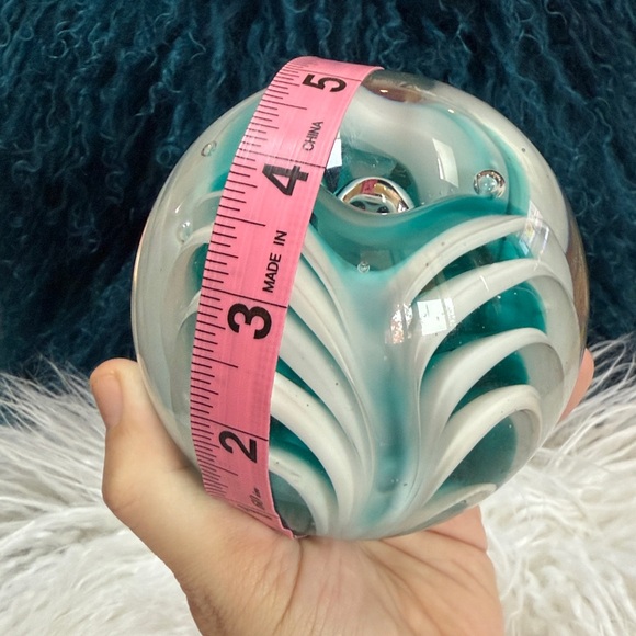 Handmade Dynasty Gallery 3lb Glass Orb Decor Teal / Turquoise & White w/ Bubbles - Picture 11 of 13